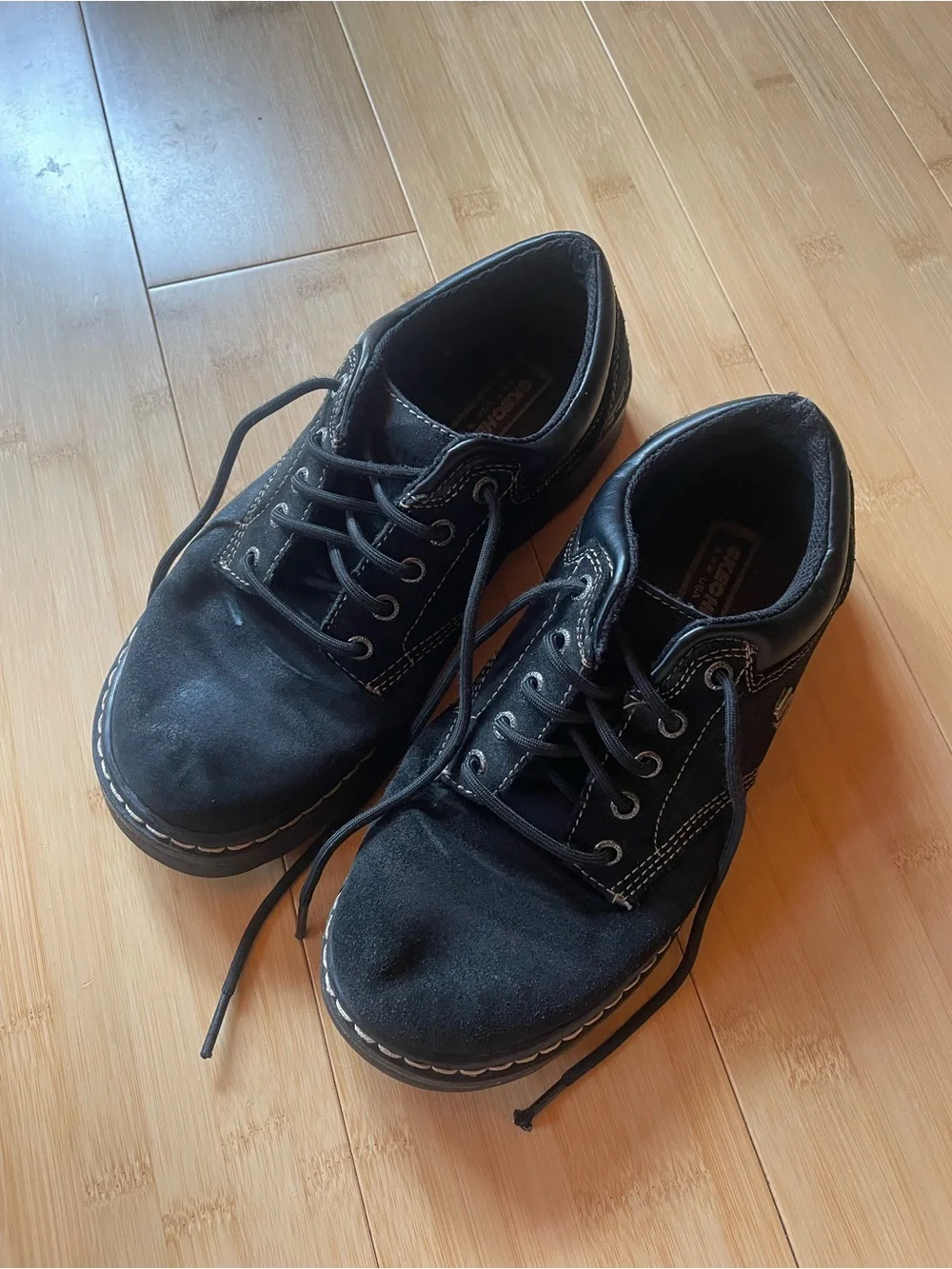 Skechers Black Lace-Up Oxford Shoes with Contrast Stitching